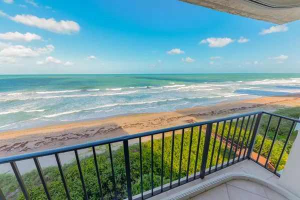 Jensen Beach, FL 34957,9400 S Ocean DR 907