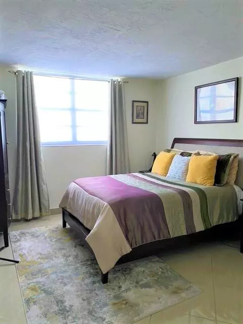 Hollywood, FL 33019,3000 S Ocean DR 912
