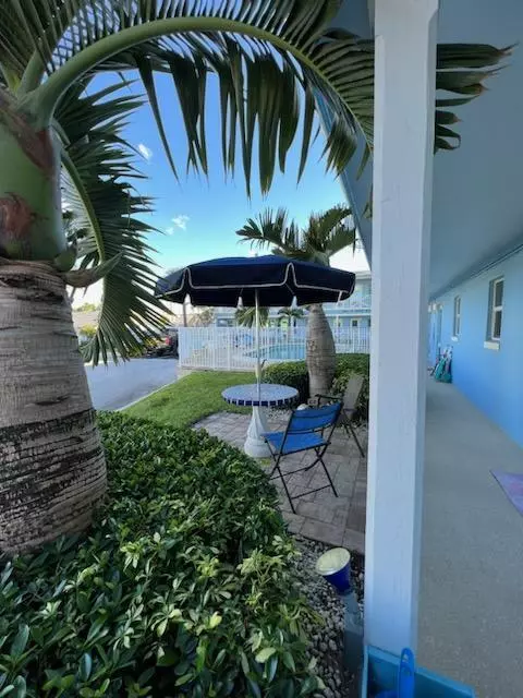 Ocean Ridge, FL 33435,5001 N Ocean BLVD 1