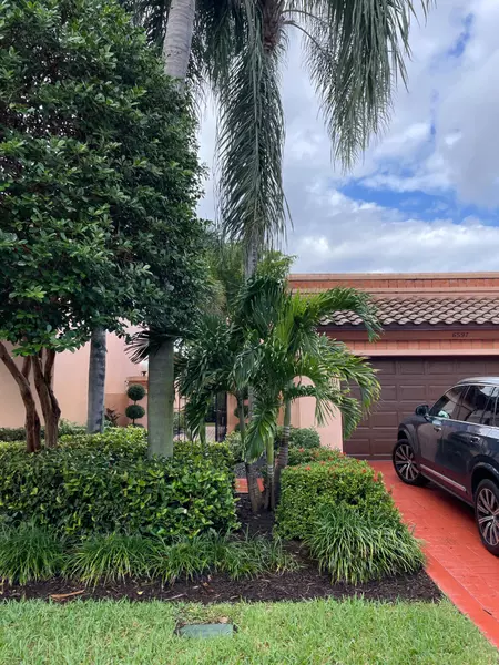 6597 Via Benita, Boca Raton, FL 33433