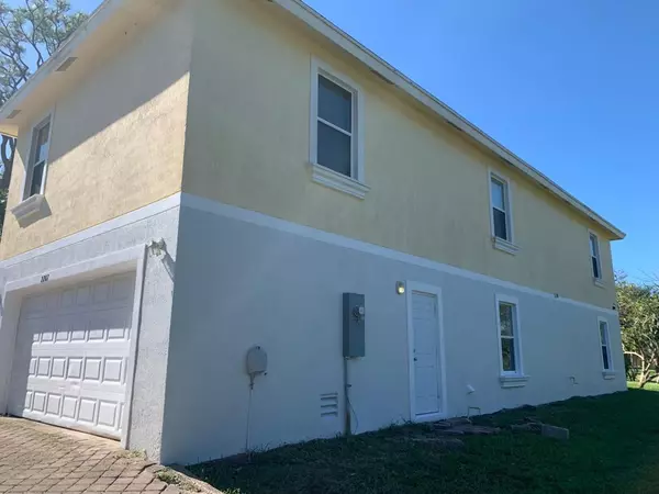 Fort Pierce, FL 34947,2207 S 33rd ST