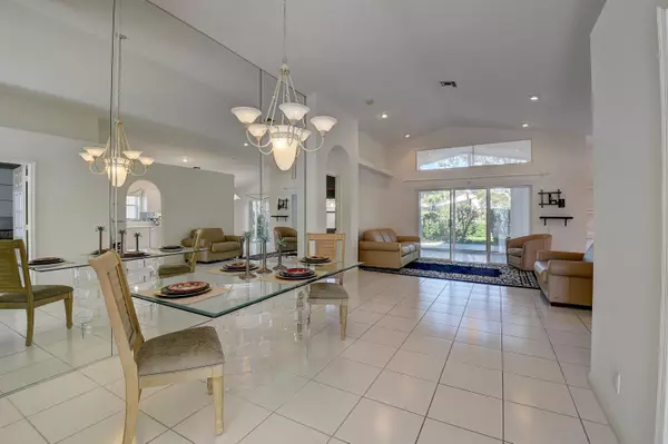 Boynton Beach, FL 33437,6607 Sherbrook DR