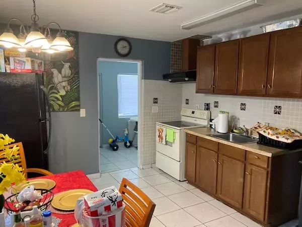 Lake Worth, FL 33460,1024 S K ST