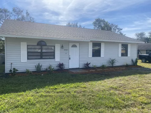 8485 22nd ST, Vero Beach, FL 32966