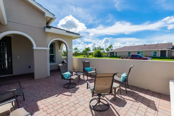 Port Saint Lucie, FL 34987,9907 SW Trumpet Tree CIR