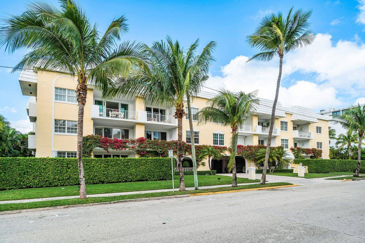 Palm Beach, FL 33480,127 Peruvian AVE 301