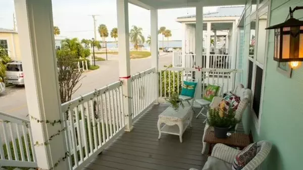 Jensen Beach, FL 34957,84 NE Ocean Breeze DR