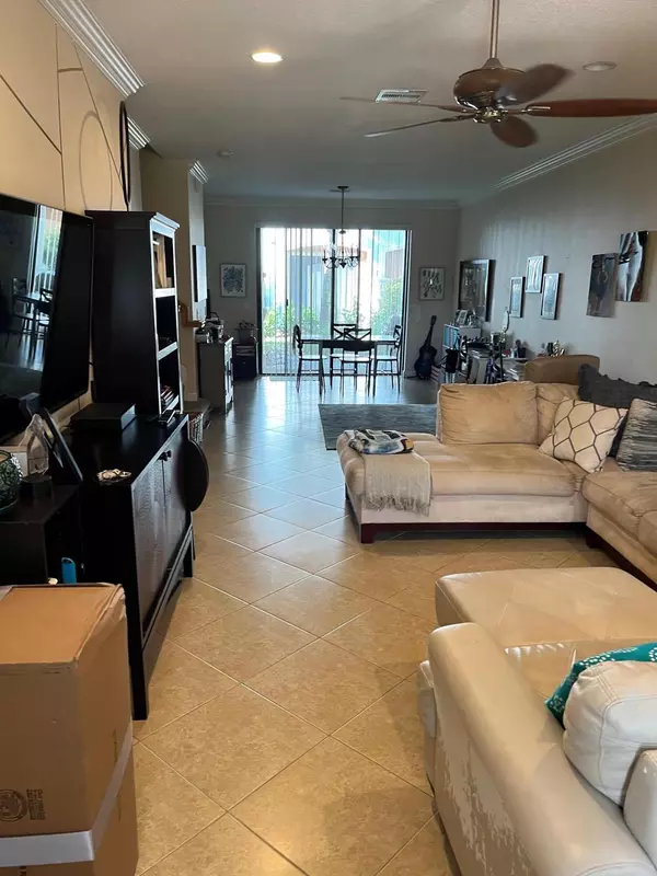 Delray Beach, FL 33484,150 E Astor CIR