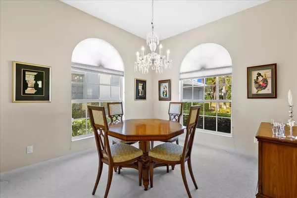 Palm Beach Gardens, FL 33410,8390 E Garden Oaks CIR