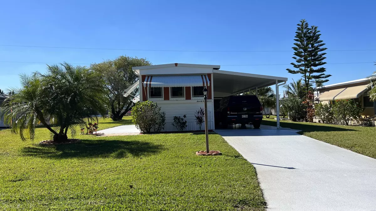 Hobe Sound, FL 33455,7816 SE Wren AVE