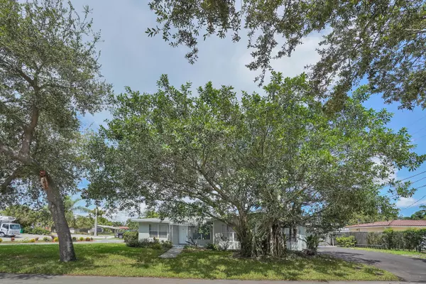 Lighthouse Point, FL 33064,2500 NE 19th AVE