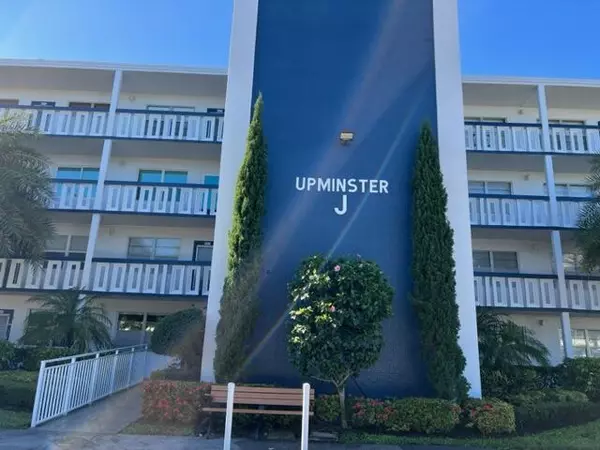 3005 Upminster J 3005, Deerfield Beach, FL 33442