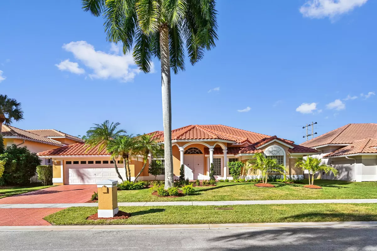 Boca Raton, FL 33498,19232 Cloister Lake LN