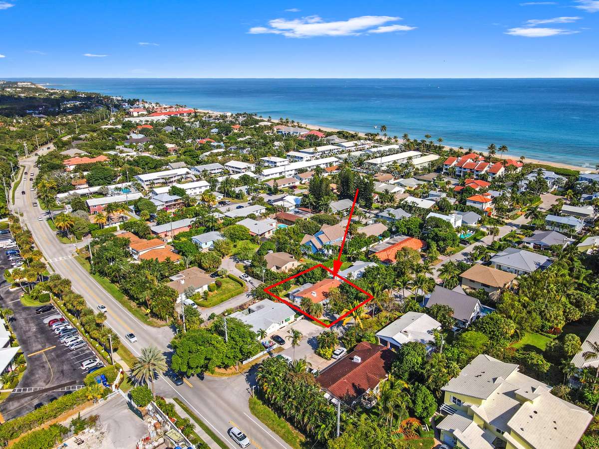 Ocean Ridge, FL 33435,11 Hersey DR