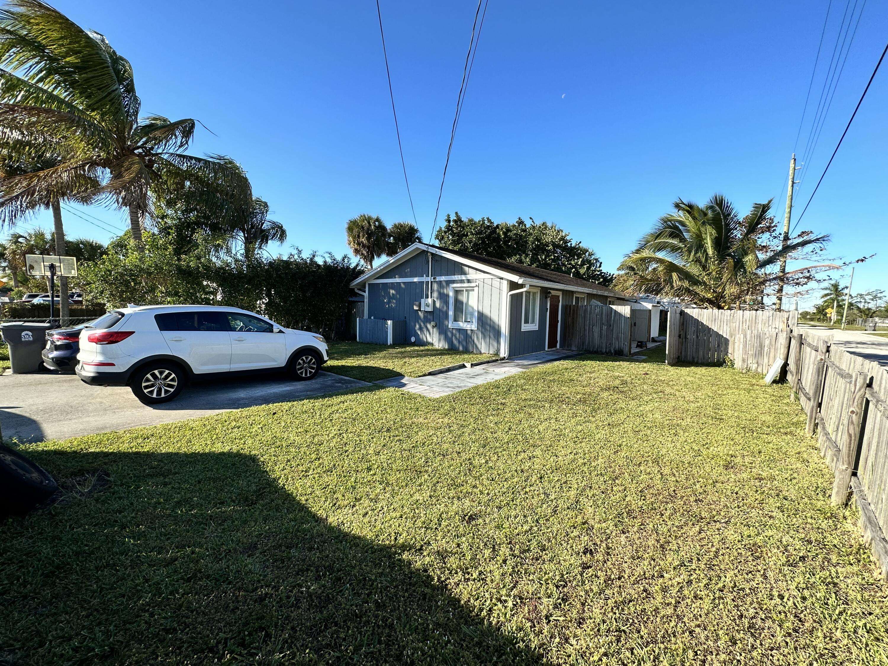 West Palm Beach, FL 33413,241 2nd ST