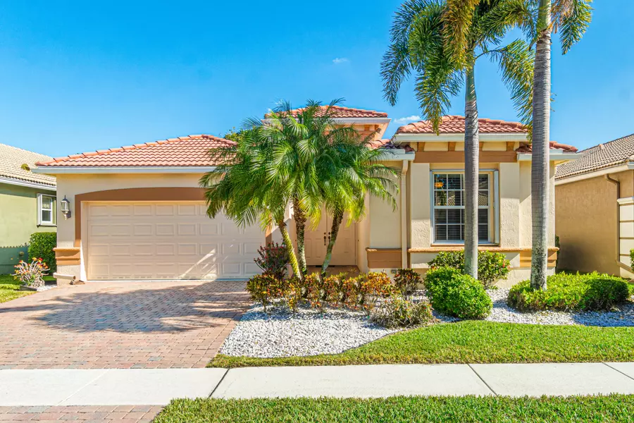 6808 Via Bellini, Lake Worth, FL 33467