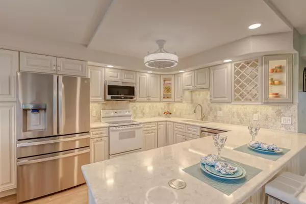 West Palm Beach, FL 33417,362 Wellington J