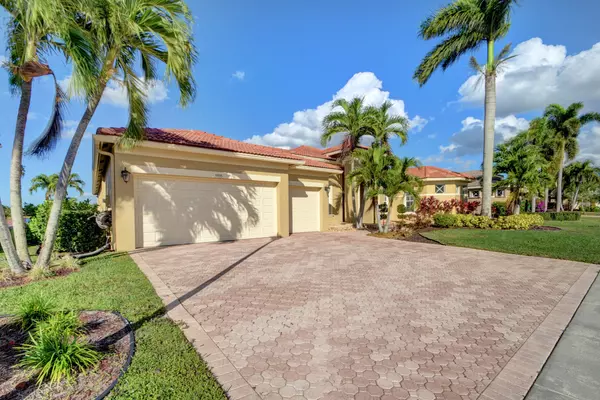 West Palm Beach, FL 33411,9935 Royal Cardigan WAY