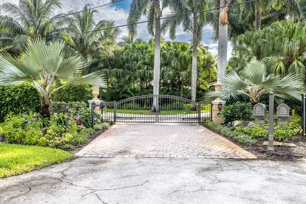 Palm Beach Gardens, FL 33410,12428 Coconut Row