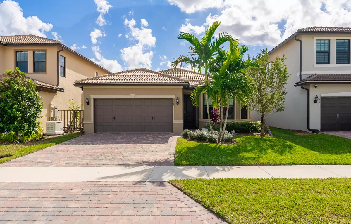 Lake Worth, FL 33467,8292 Cinch WAY