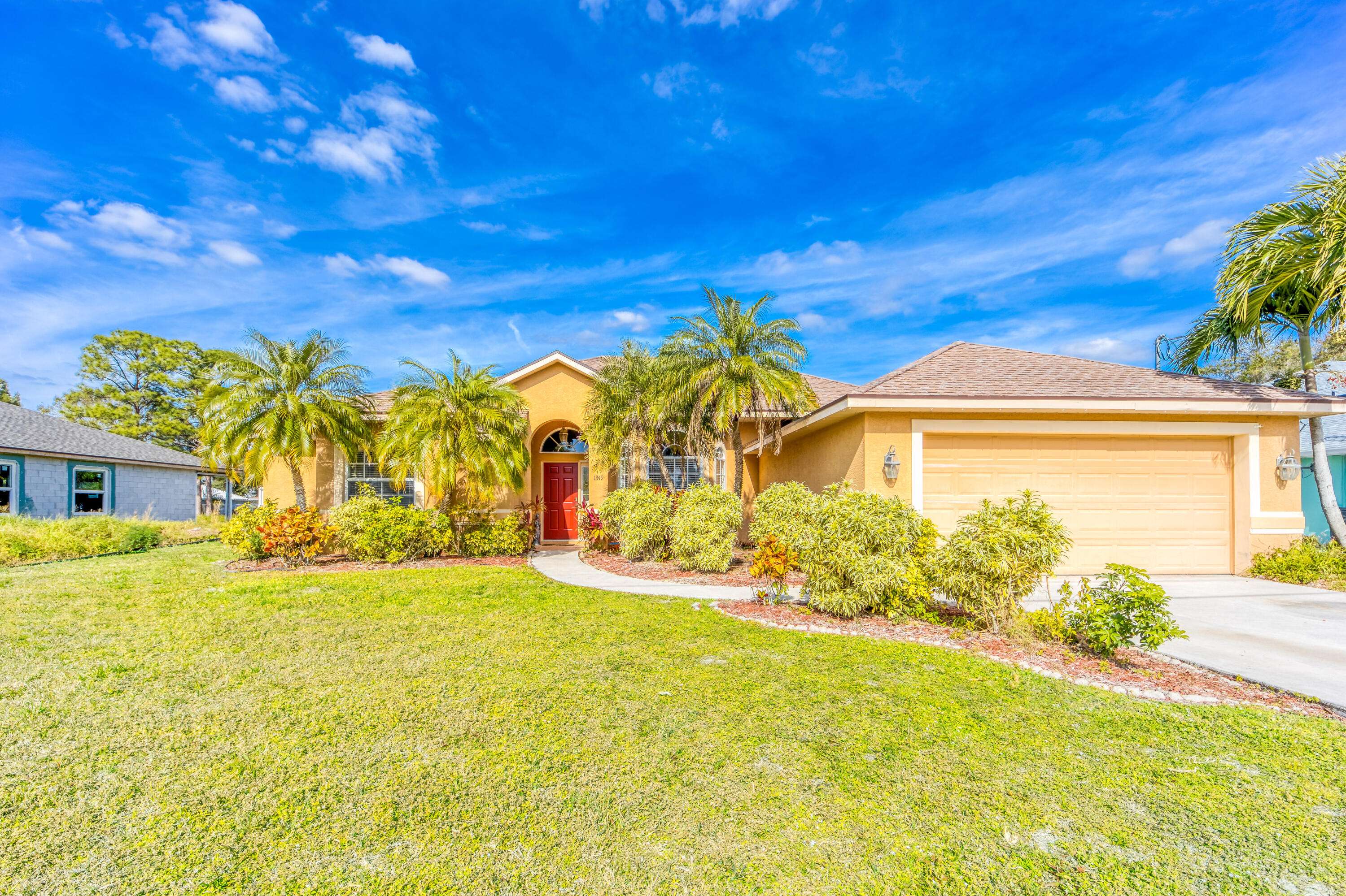 1349 SW Vicuna LN, Port Saint Lucie, FL 34953