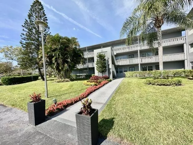 Boca Raton, FL 33434,1 Suffolk A