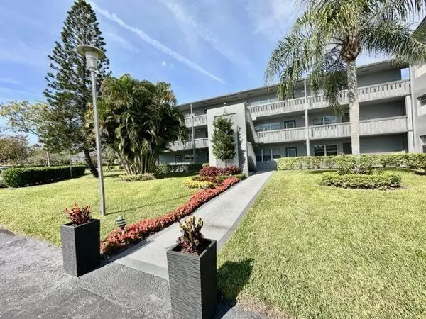 1 Suffolk A, Boca Raton, FL 33434