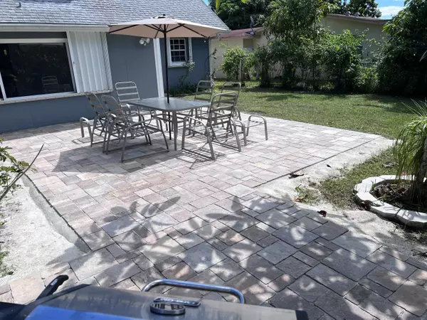 Palm Beach Gardens, FL 33410,293 Balsam ST