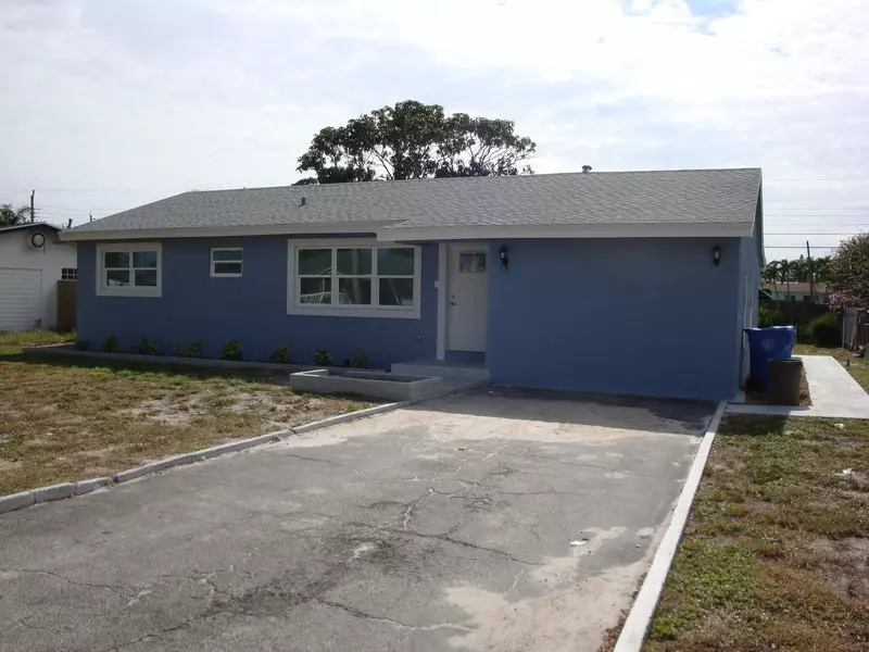 812 Minnesota ST, Lantana, FL 33462