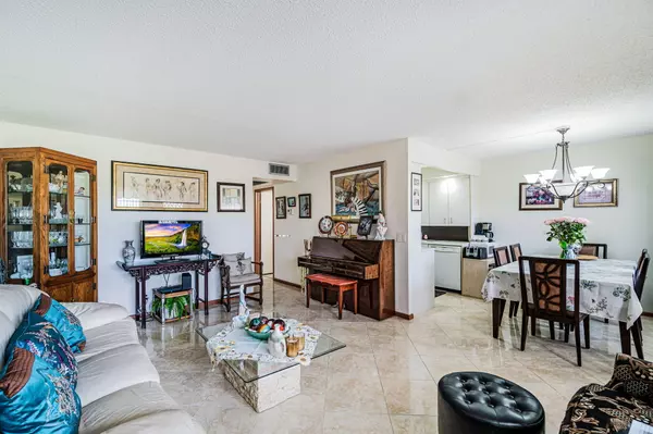 Boca Raton, FL 33434,3066 Guildford D