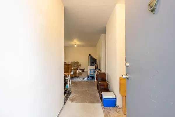 Greenacres, FL 33463,6116 Woodlake BLVD