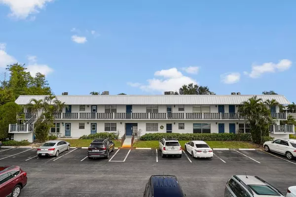 2929 SE Ocean BLVD 141-4, Stuart, FL 34996