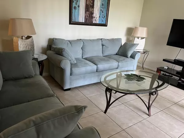 Delray Beach, FL 33444,1915 Lavers CIR E107