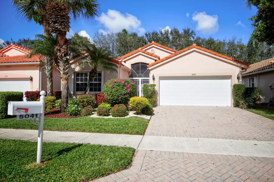 5041 Glenville DR, Boynton Beach, FL 33437