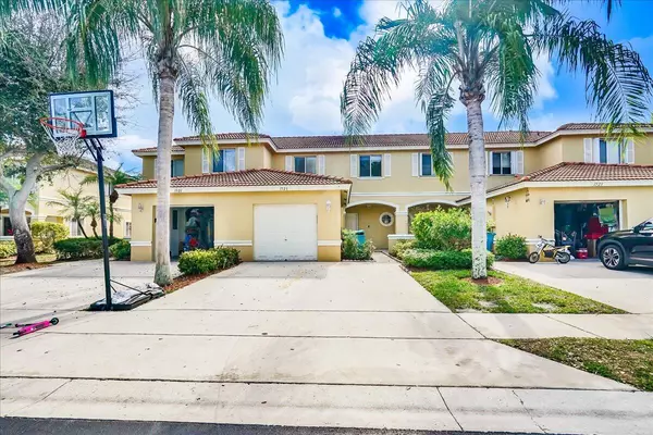 1523 Arezzo CIR, Boynton Beach, FL 33436