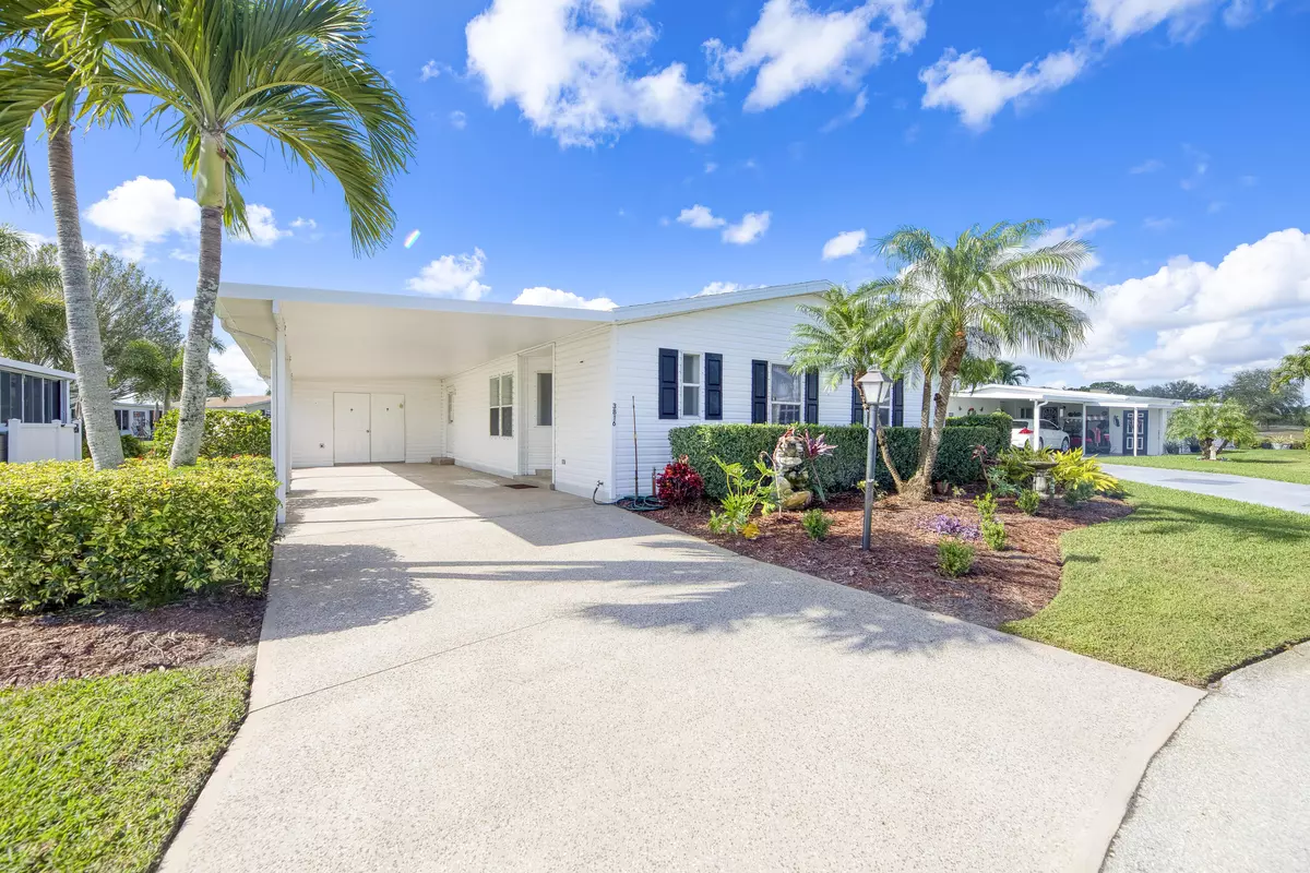 Port Saint Lucie, FL 34952,3816 Sandlace CT