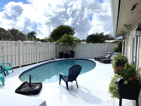 Palm Beach Gardens, FL 33418,5989 Golden Eagle CIR Lane 2