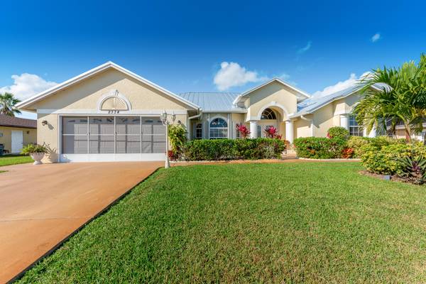 2334 SE Pinero RD, Port Saint Lucie, FL 34952