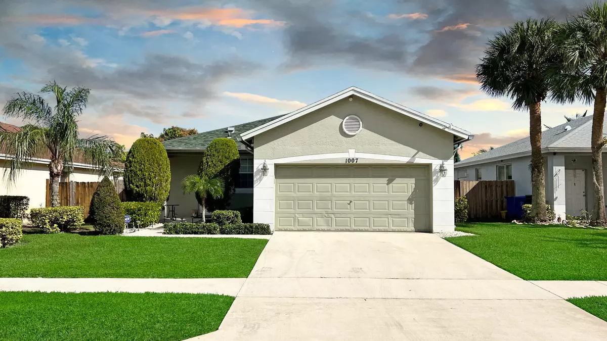 Haverhill, FL 33417,1007 Park Hill DR