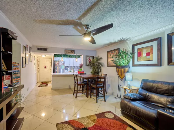 Coral Springs, FL 33065,4155 NW 90th AVE 202