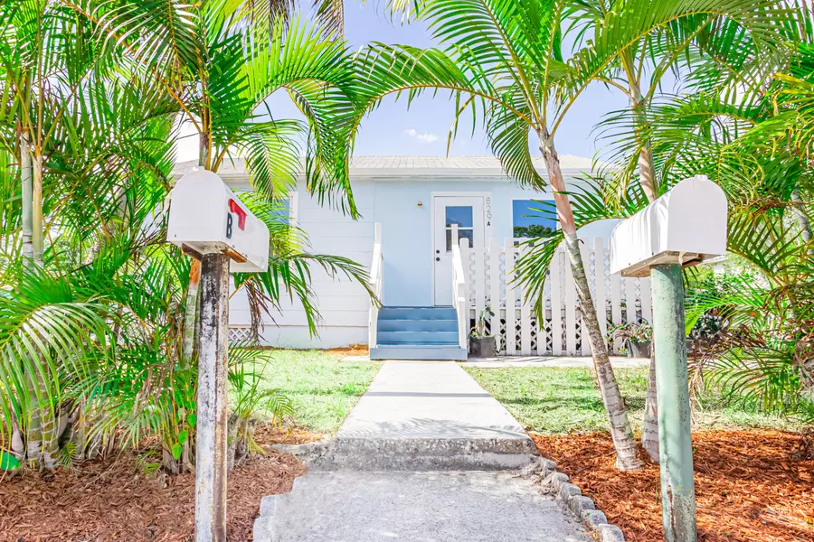 829 S L Street ST, Lake Worth Beach, FL 33460