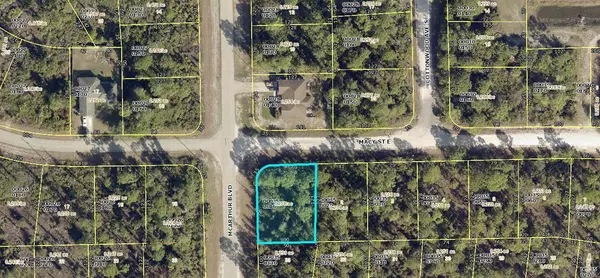 912 E Macy ST, Lehigh Acres, FL 33974