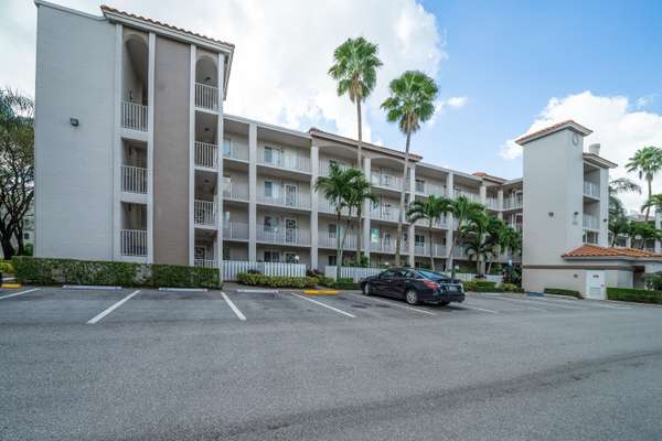 6080 Huntwick TER 201, Delray Beach, FL 33484