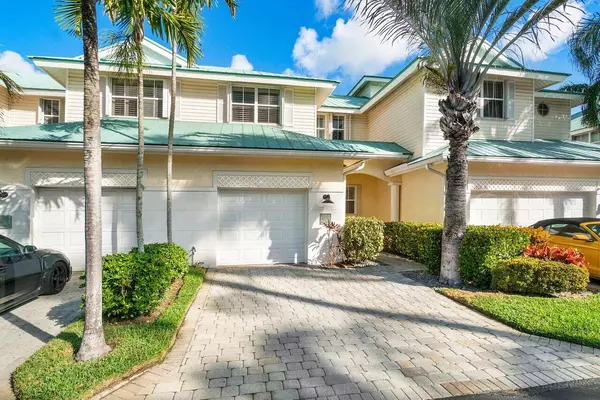 Hypoluxo, FL 33462,157 Barefoot CV