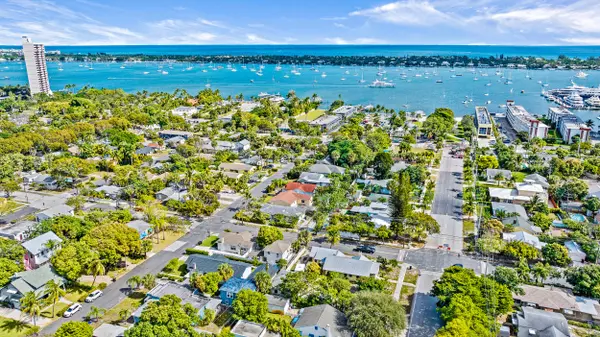 West Palm Beach, FL 33407,506 46th ST