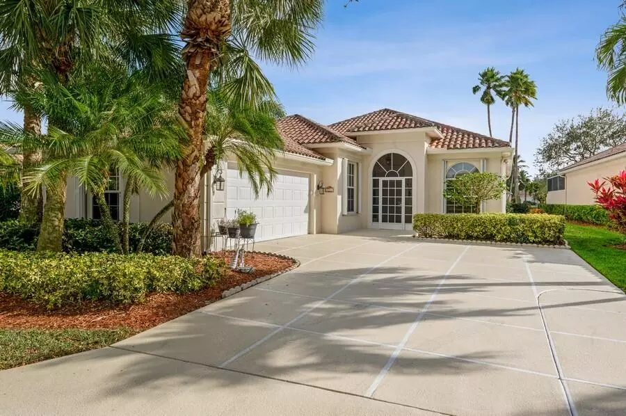 West Palm Beach, FL 33411,7722 Quida DR