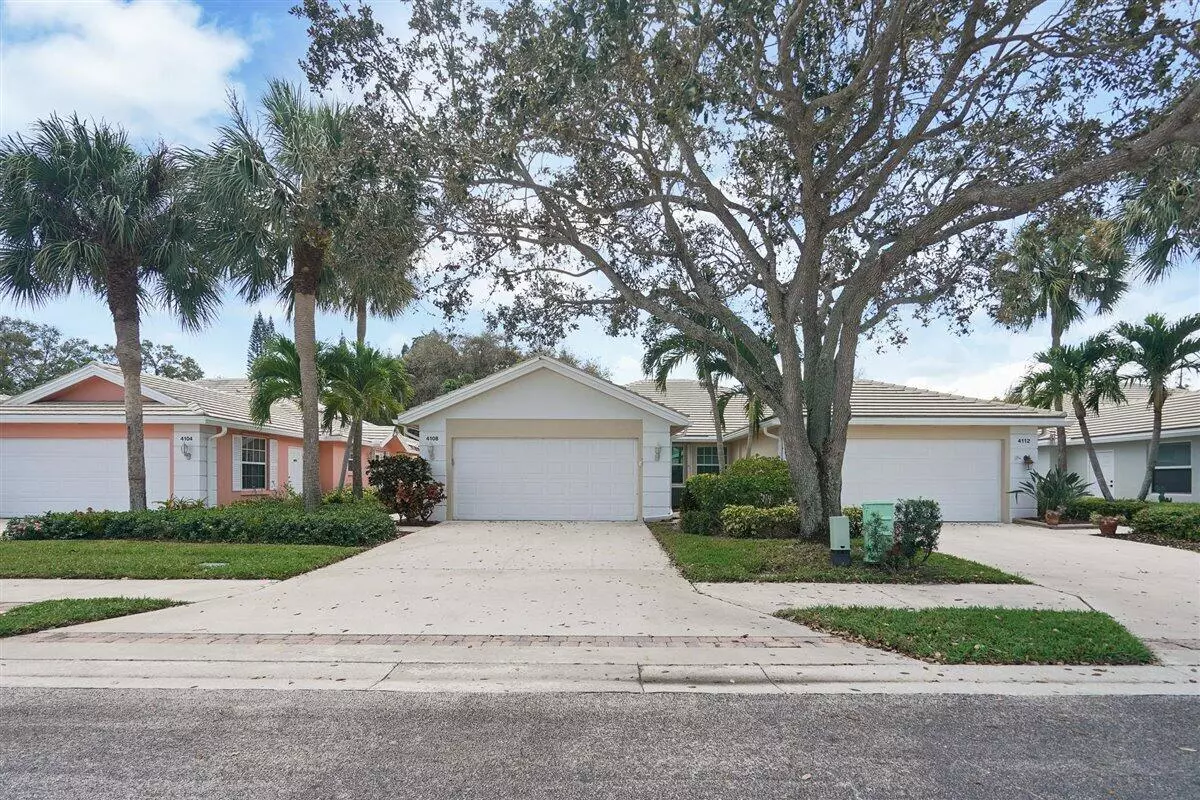 Palm Beach Gardens, FL 33410,4108 Old Oak DR