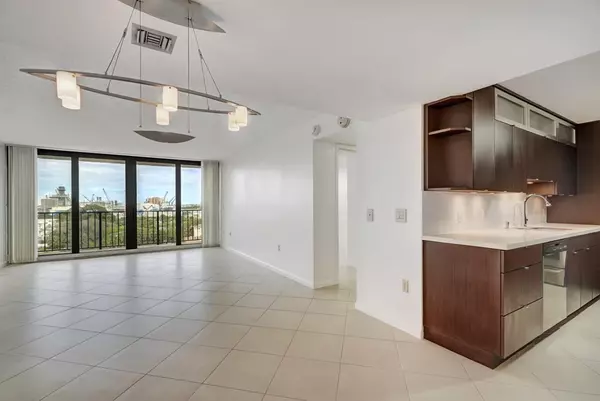 5600 N Flagler DR 701 West Palm Beach, FL 33407