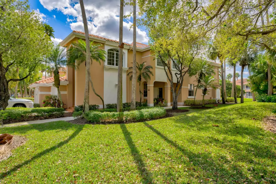 108 Legendary Circle, Palm Beach Gardens, FL 33418