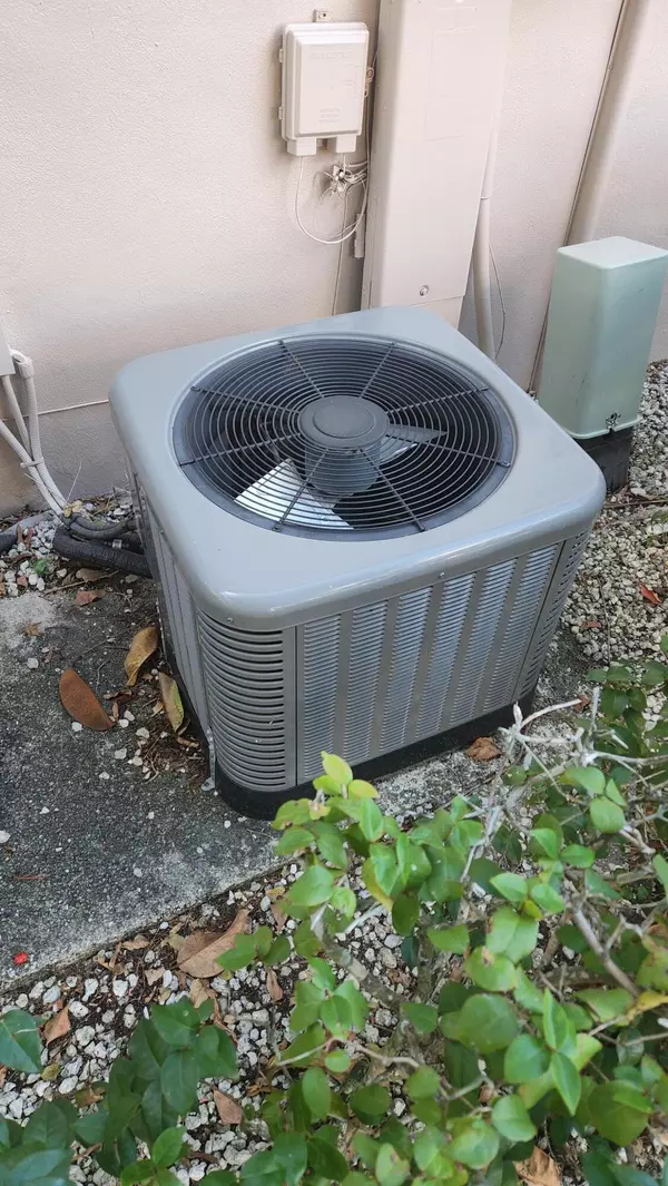 West Palm Beach, FL 33417,428 Windsor S 428